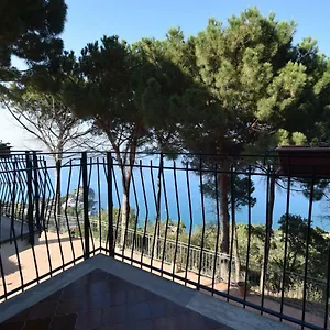 Alba Tra I Pini Frühstückspension Cefalù